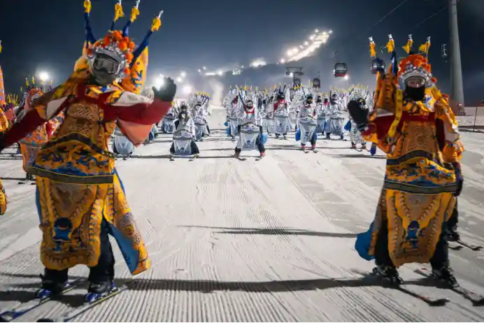 冰雪季引爆热经济:一场颠覆想象的奇趣冰雪新纪元