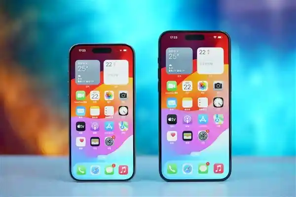 iPhone 17价格泄露风暴！iPhone 15秒变白菜价，早买用户泪目：心在滴血！