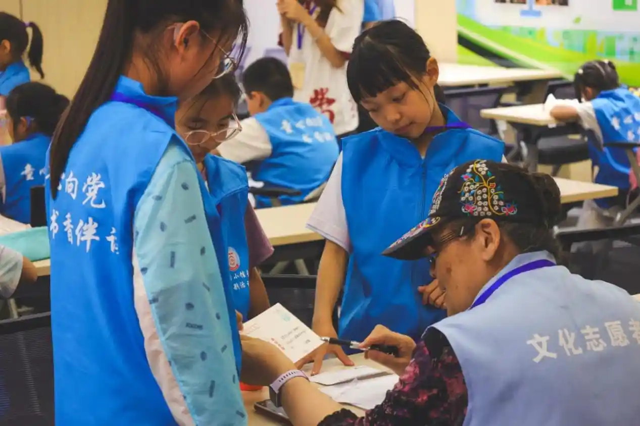 暑期书香满京城:1400场少儿阅读活动点燃孩子阅读热情