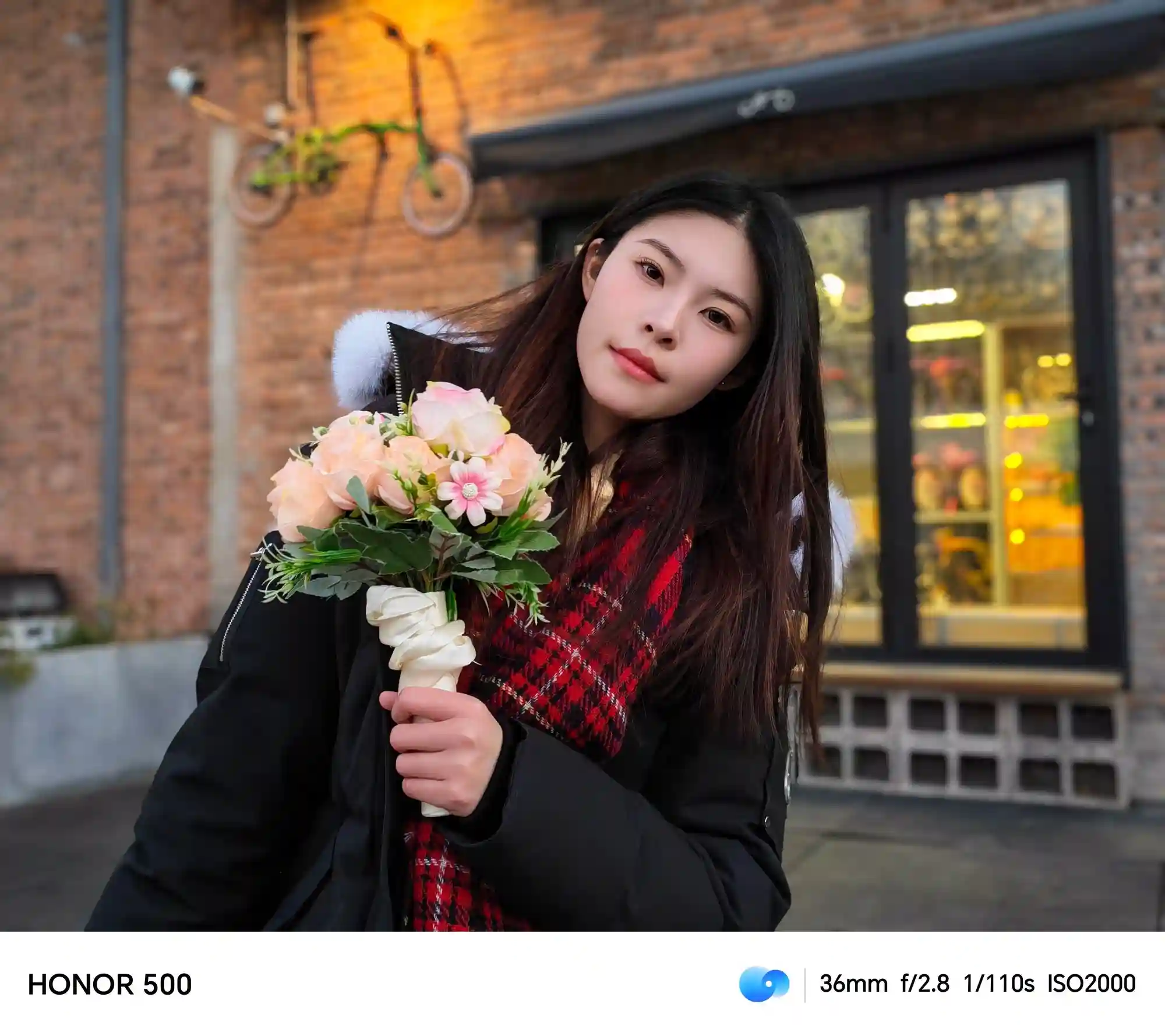 2025开年王炸！2000元档性能刺客荣耀500横空出世，同价位唯一全系IMX906+骁龙7+ Gen3！